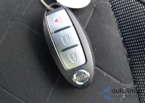 2018 Nissan Kicks S z USA, uszkodzony, nr VIN 3N1CP5CU9JL520936